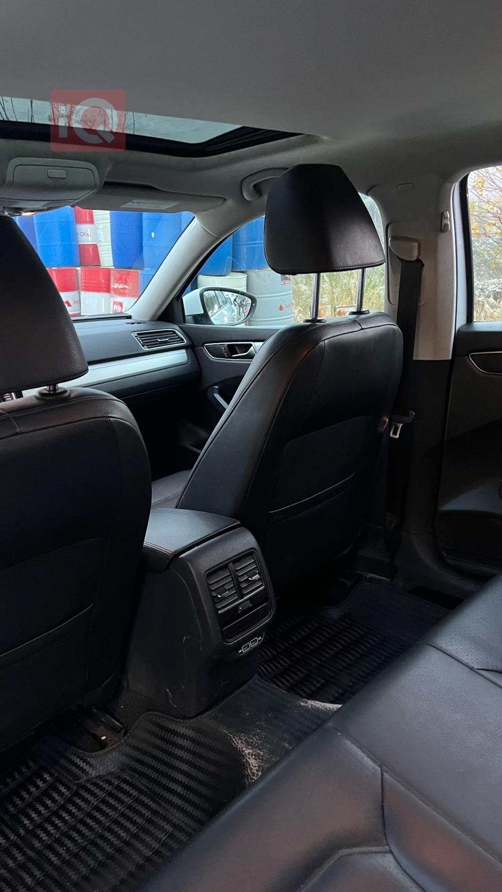 فولكسفاغن باسات